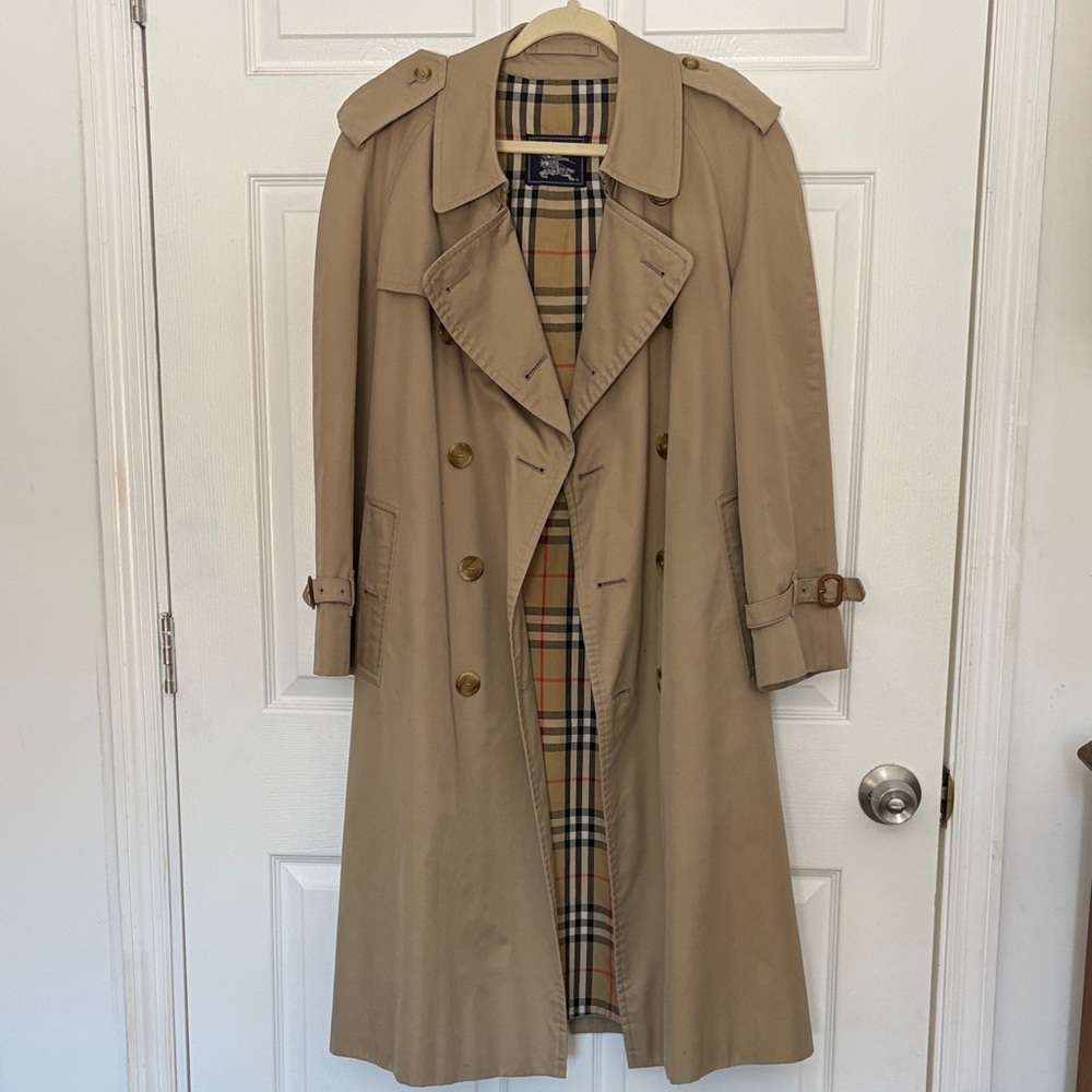 Burberry Beige Trench Coat with Plaid Lining